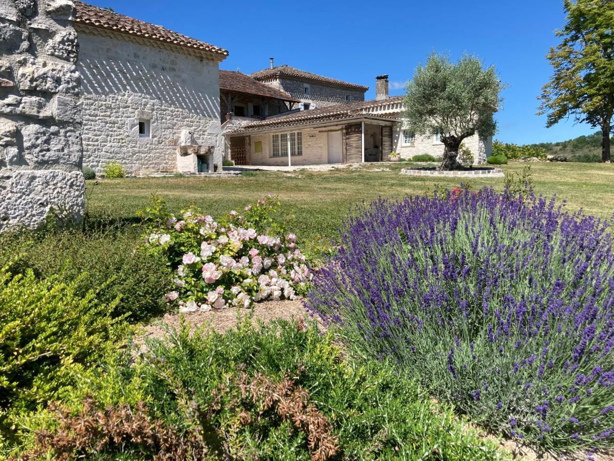 Le Gite Du Souffle Des Anges Sauveterre  Exterior foto